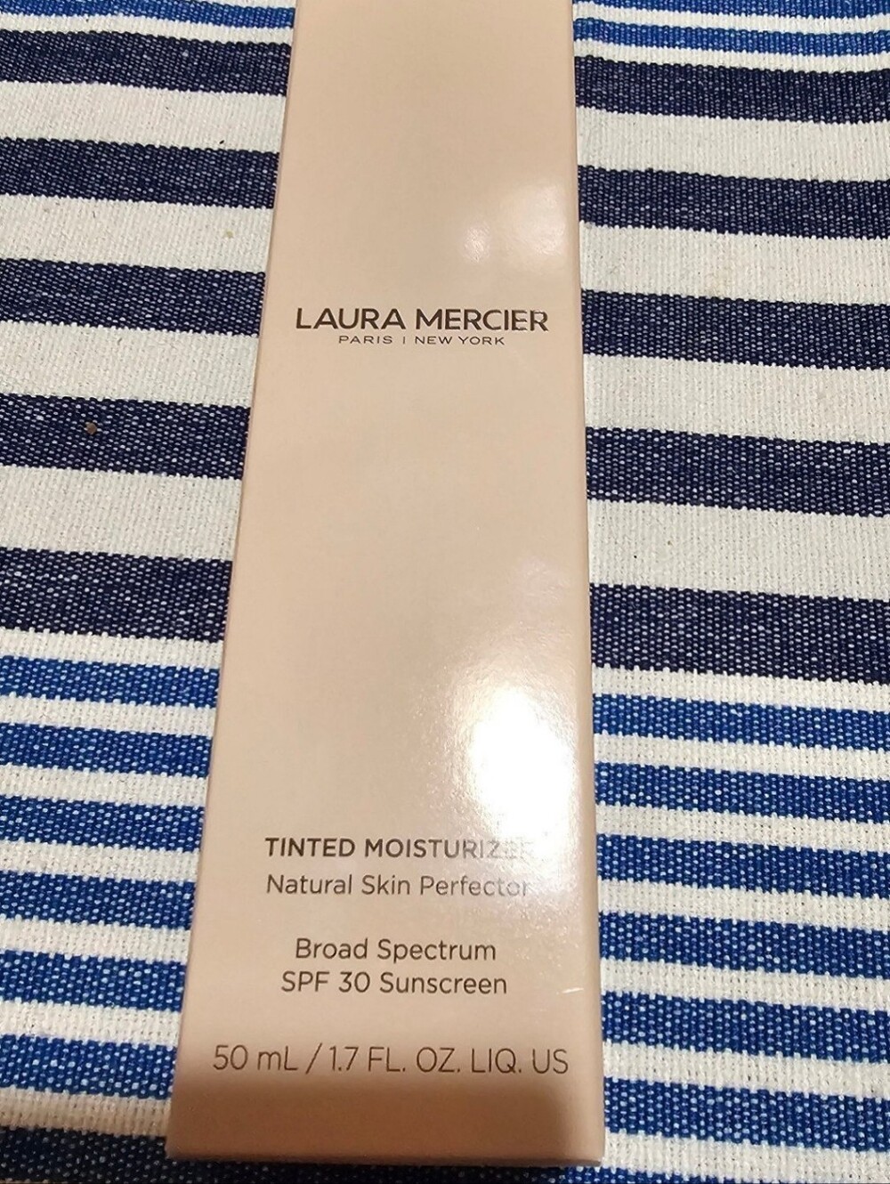 Laura Mercier Tinted Moisturizer Natural Skin Perfector Formula Disc NEW SEALED